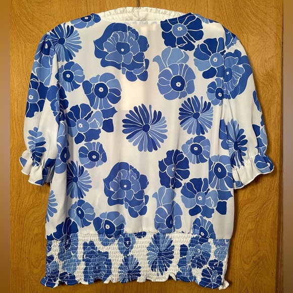 NWT Blousology top blouse semi-sheer cross-over size XL - Picture 2 of 6